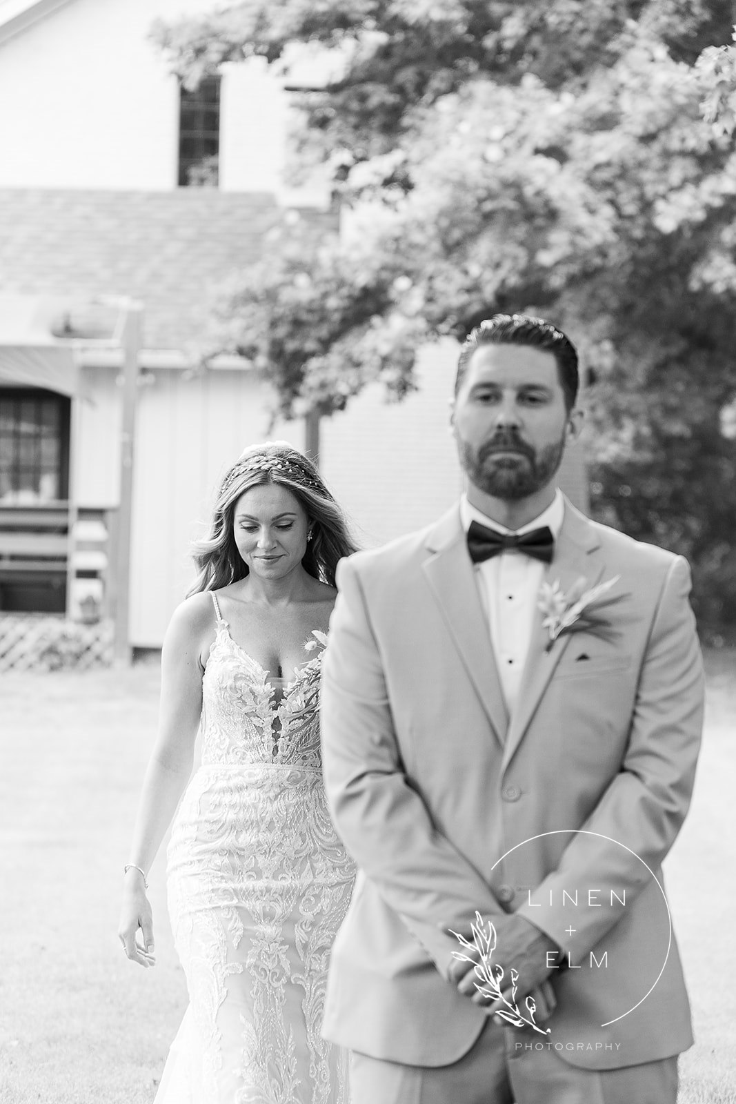 Bohemian Style Wedding Cedar Bay Farm 5 1 | Cincinnati Wedding Photographer | Linen &Amp; Elm Photography | Cincinnati Wedding Photographer | Fine Art Photography | Documentary Style
